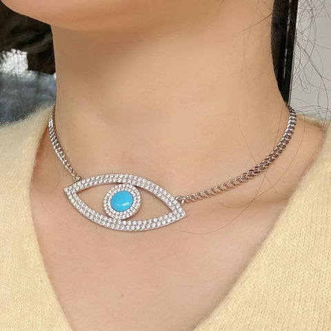 THE OVAL EVIL EYE NECKLACE